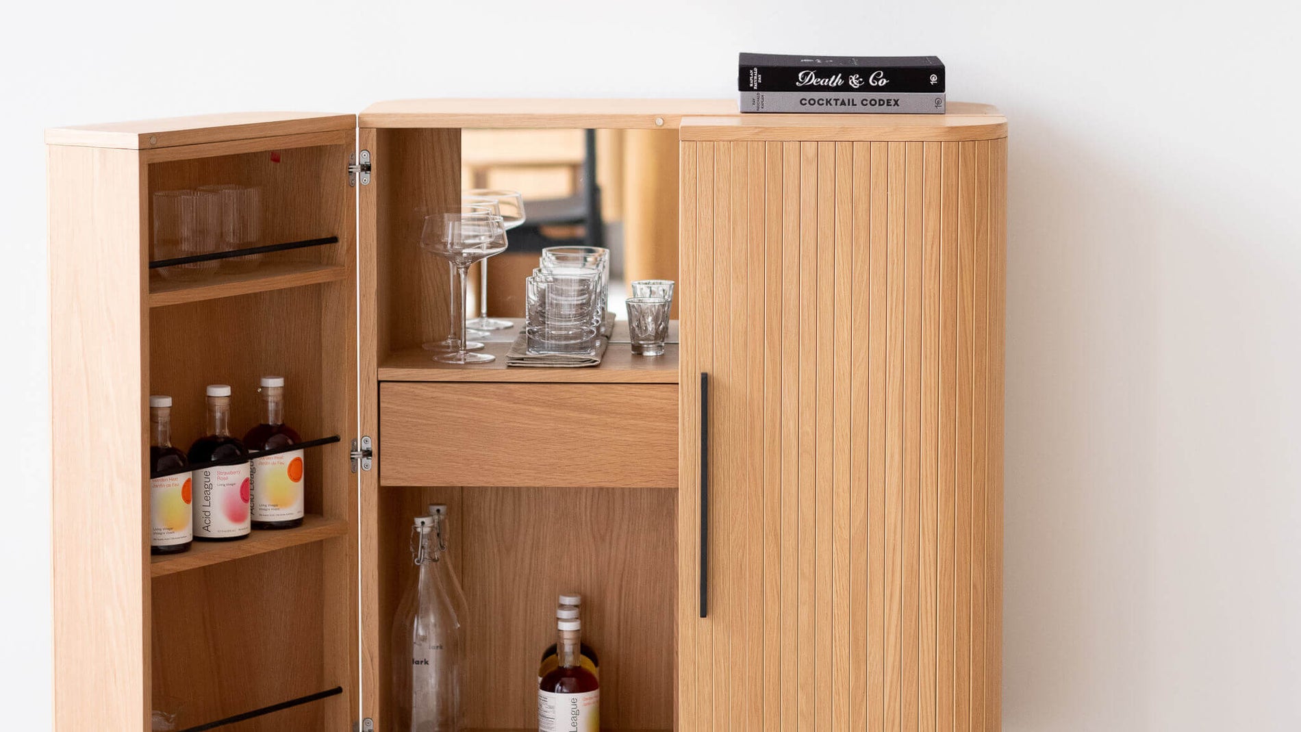 Easy Edge Bar Cabinet, White Oak_image