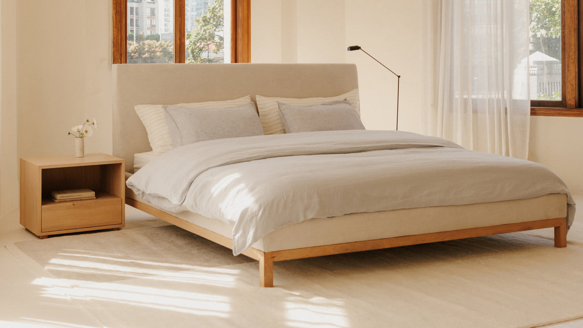 Harbour Bed, Queen, Walnut