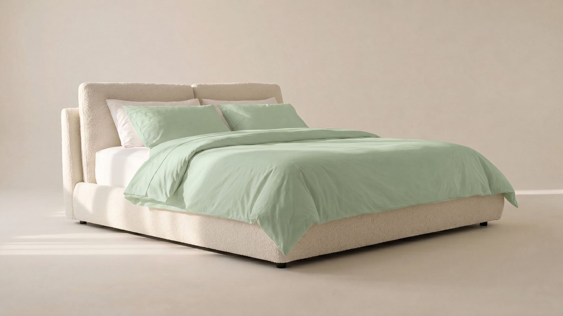 Cloud Bed, Queen, Cream Boucle_image