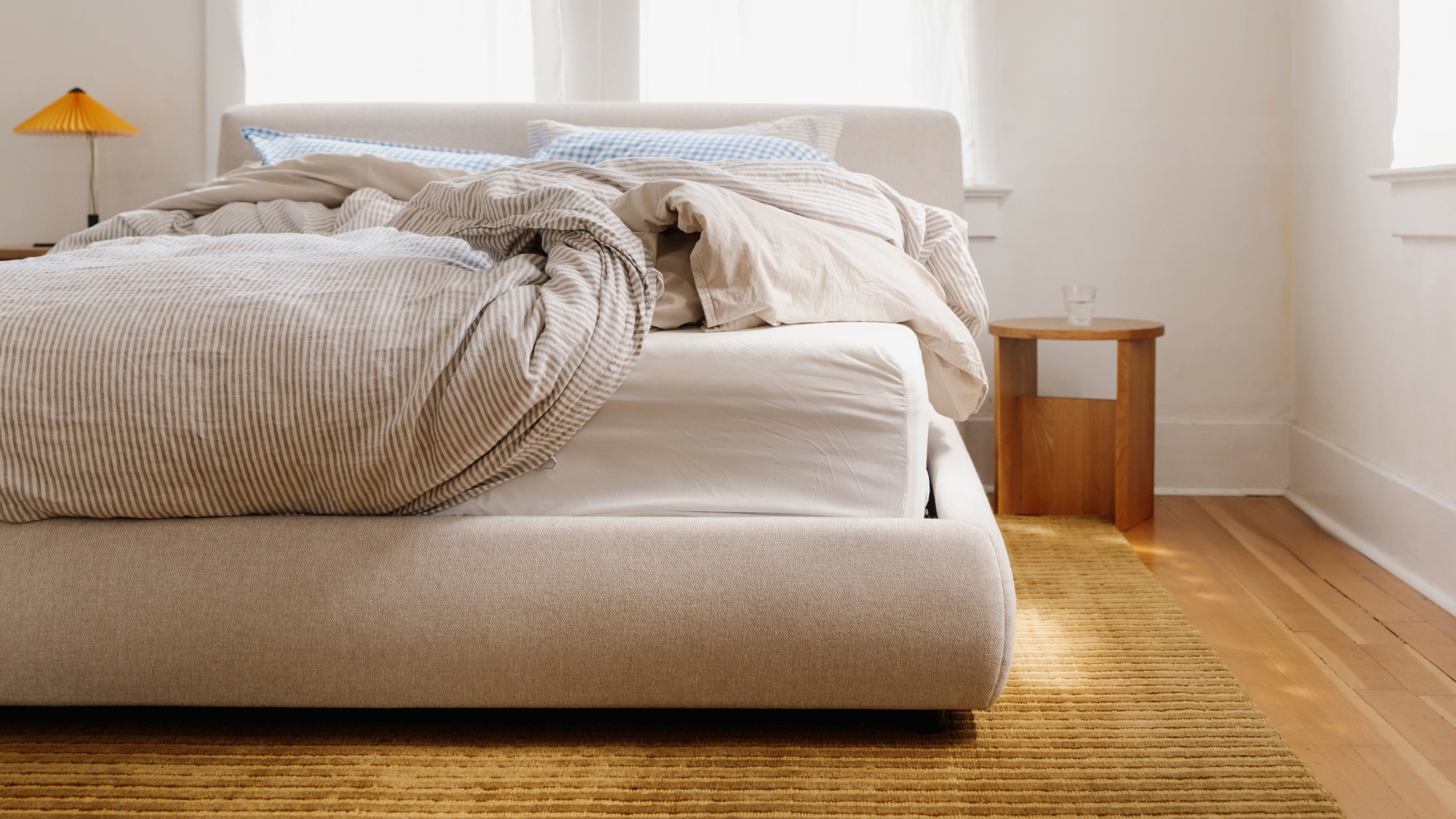 Dream Bed With Storage, Queen, Latte - Sundays Company CanadaBED-RN-026-021-0