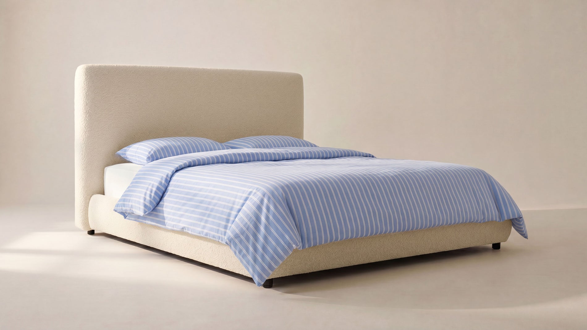 Dream Storage Bed With Tall Headboard, Queen, Cream Boucle_image