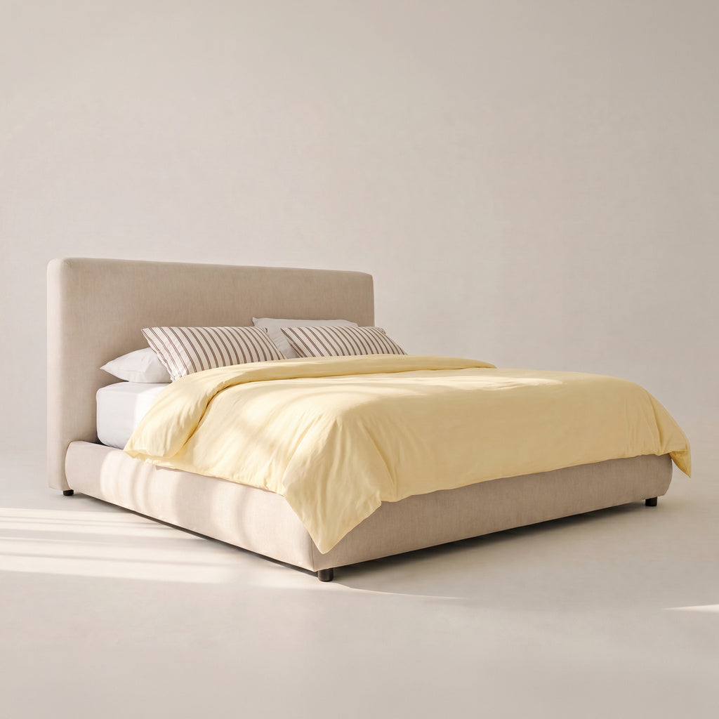 Dream Storage Bed With Tall Headboard, King, Latte