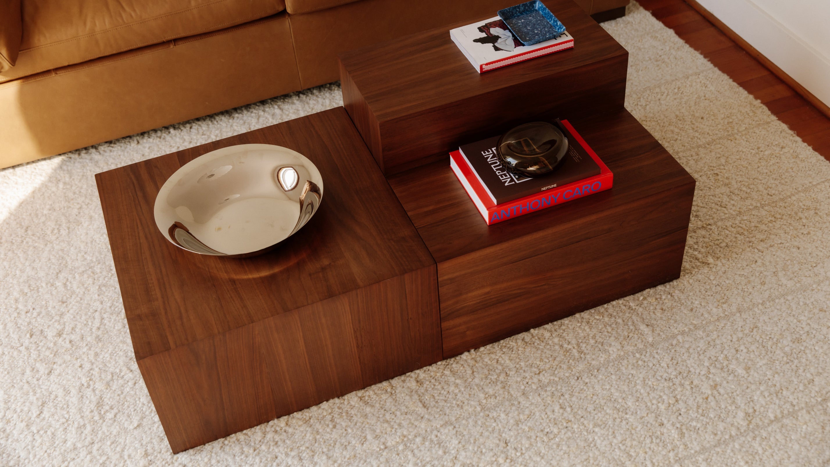 Align Coffee Table, Regular, Walnut