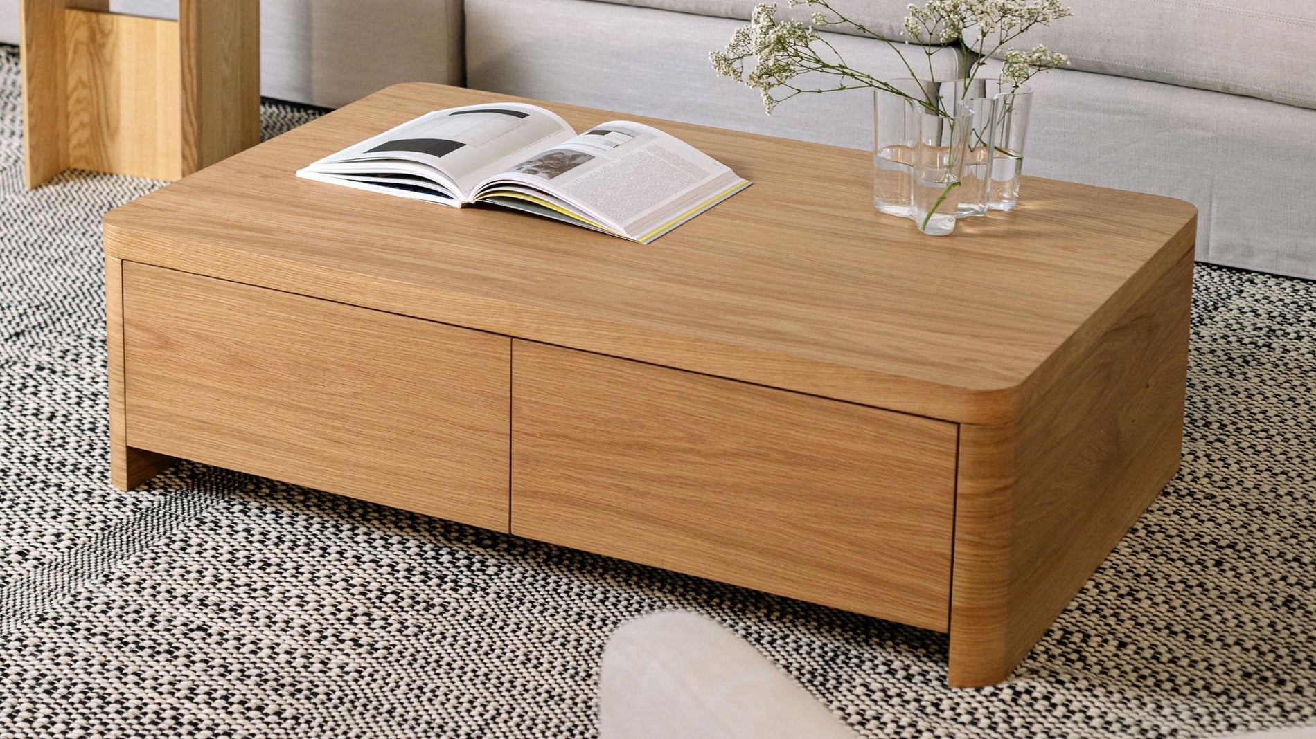 Form Storage Coffee Table, Oak_image