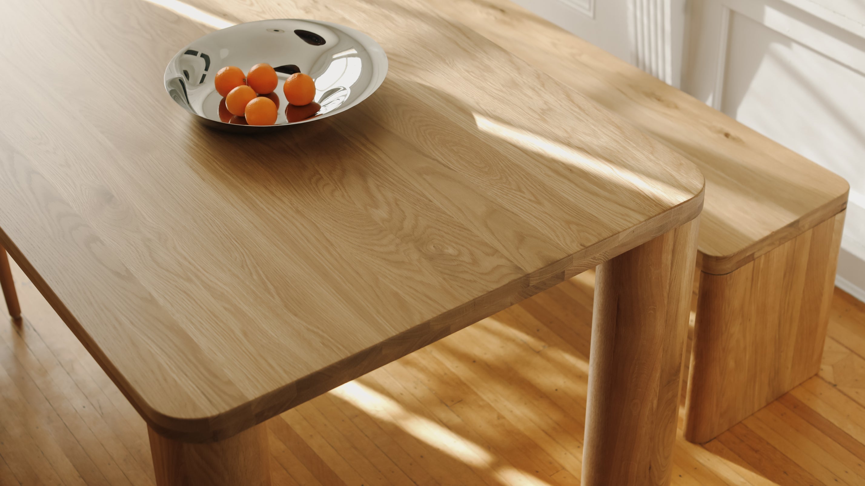 Field Dining Table, Seats 8 - 10 People, Oak - Sundays Company CanadaDIN-BC-007-050-0