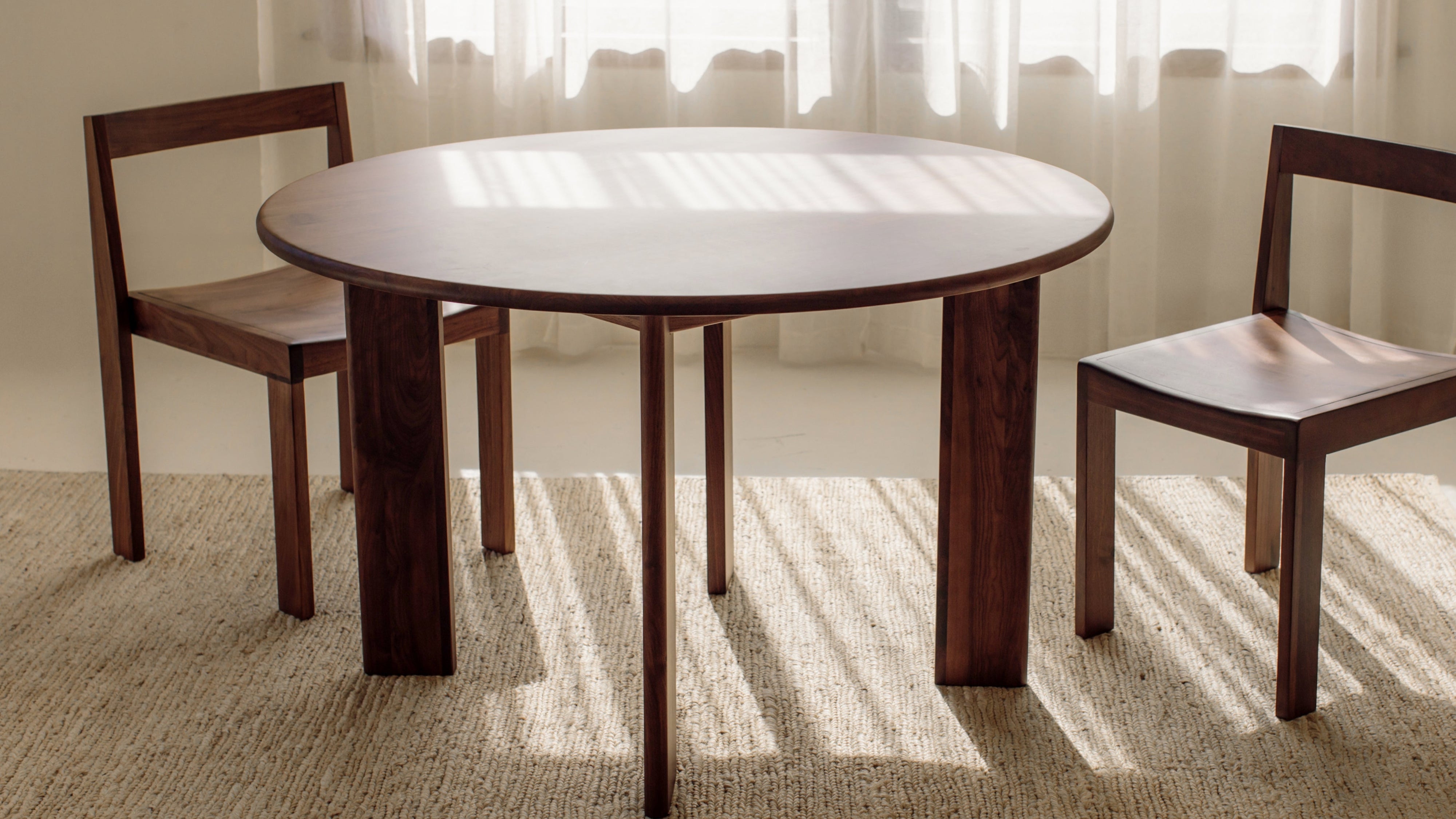 Frame Round Dining Table, Seats 4-5, American Walnut
