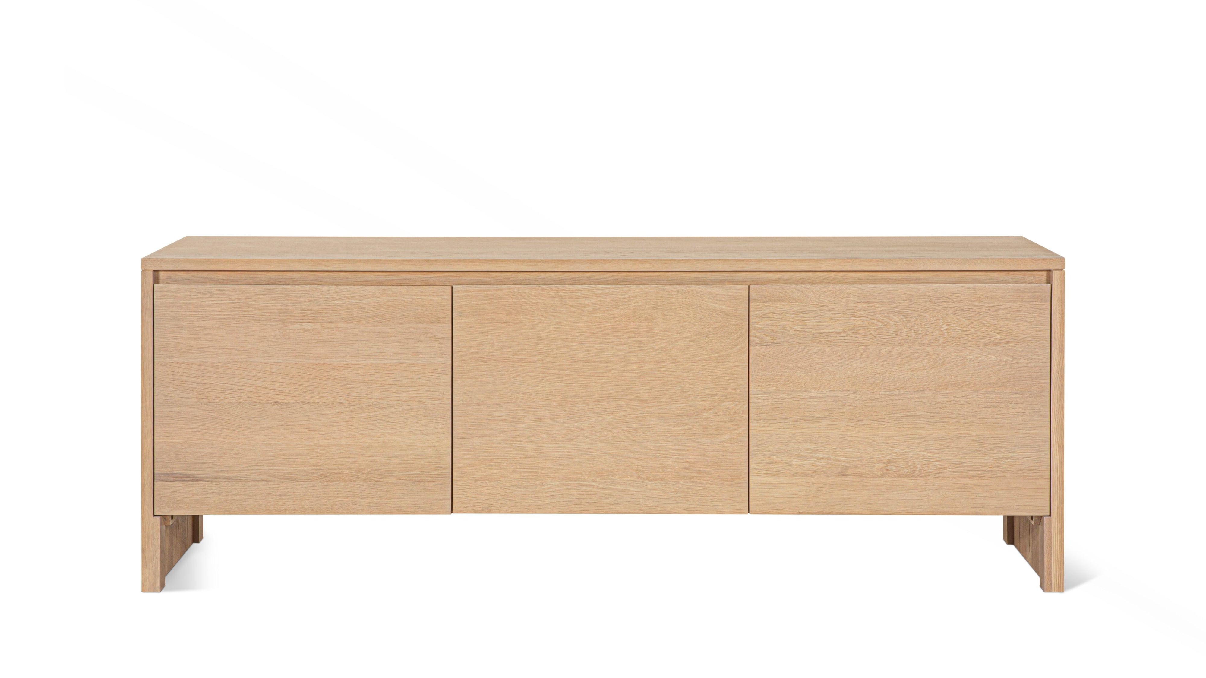 Everyday Media Unit, Pale Oak