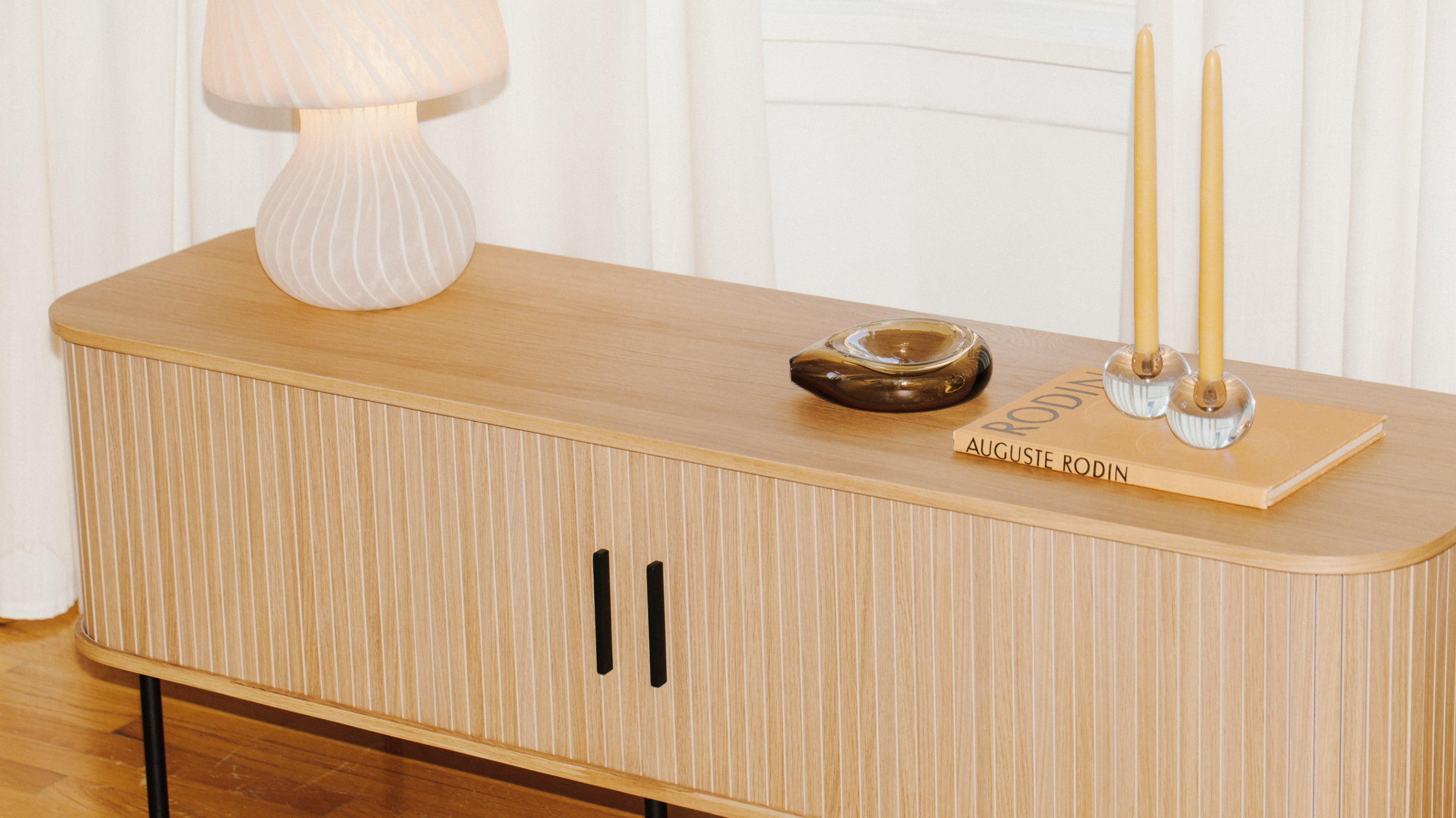 Easy Edge Media Unit, White Oak