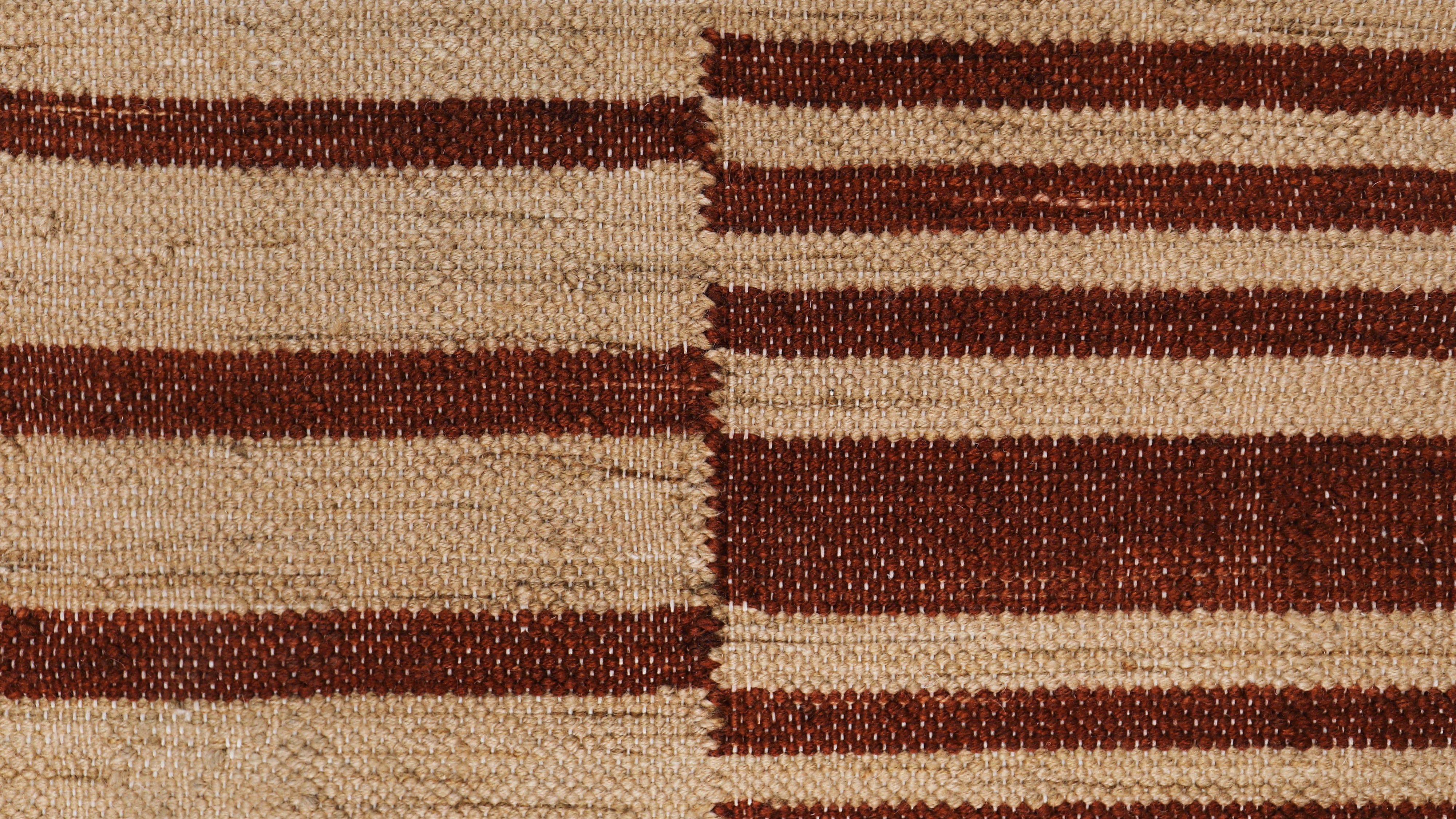 Seawall Rug, 5x8, Monarch