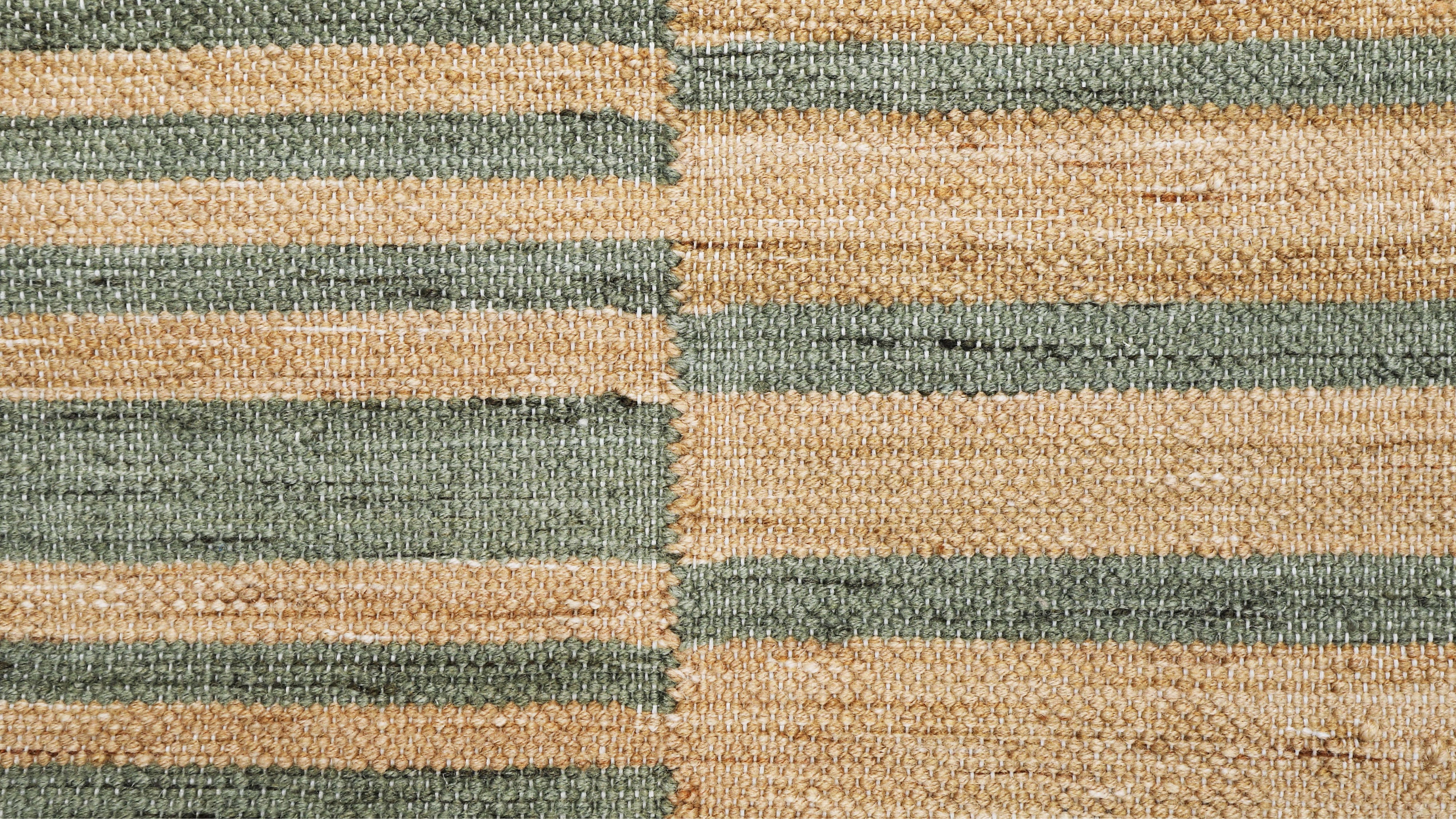 Seawall Rug, 8x10, Kelp