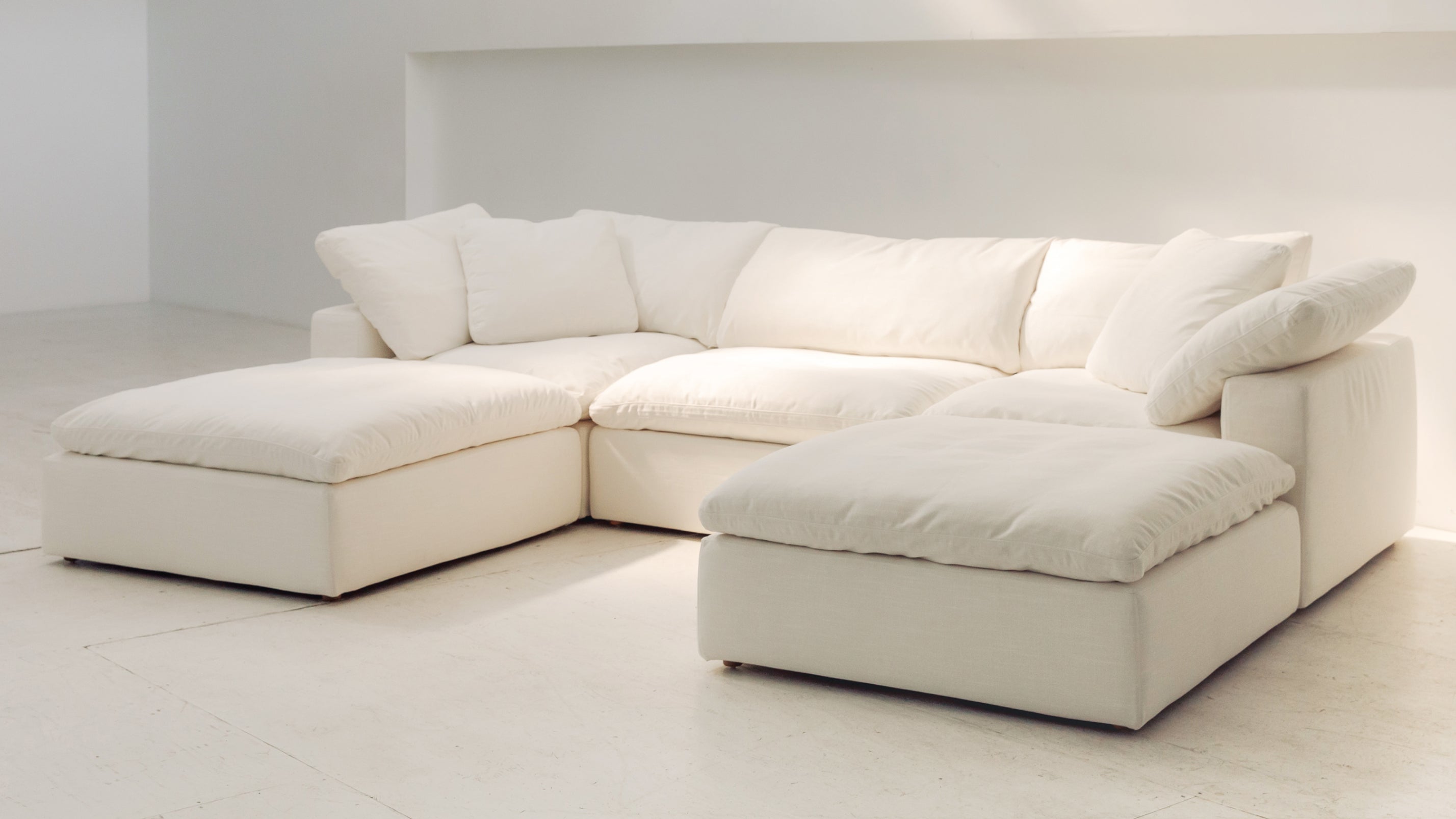 Movie Night™ 5-Piece Modular U-Shaped Sectional, Standard, Champagne